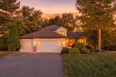 /international/us/6390-fawn-lane-lino-lakes-mn-110110381333/