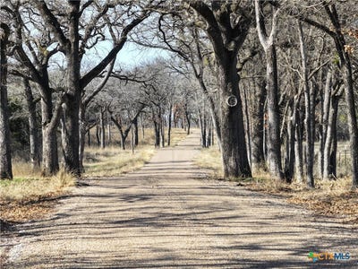 /international/us/rose-way-riverside-acres-dr-aquilla-tx-110108903502/
