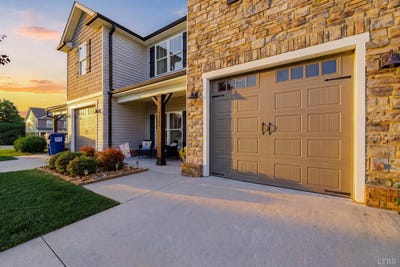 /international/us/1409-glade-springs-boulevard-forest-va-110107735062/