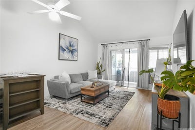 /international/us/95-802-wikao-street-mililani-hi-110107488967/