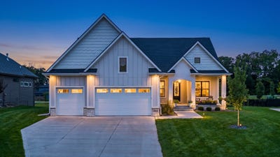 /international/us/1016-w-aspen-ridge-circle-polk-city-ia-110110101604/