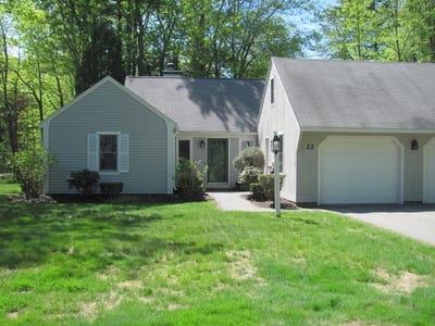 /international/us/22-oakwood-lane-kennebunk-me-110104611841/