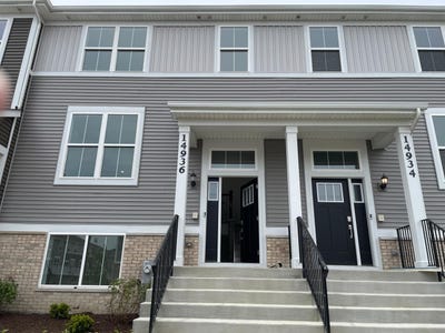 /international/us/14936-s-mccarthy-circle-plainfield-il-110108424350/