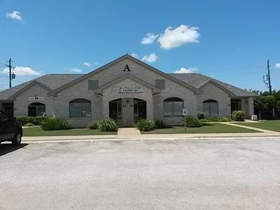 /international/us/1800-mormon-mill-road-marble-falls-tx-110107192333/