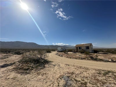 /international/us/777-walker-road-johnson-valley-ca-110105527871/