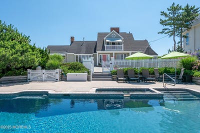 /international/us/1559-ocean-avenue-mantoloking-nj-110101259224/