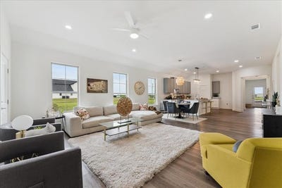 /international/us/2911-bliss-meadows-drive-kaufman-tx-110099179494/