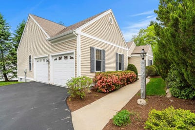 /international/us/1-tarleton-lane-amherst-nh-110108491681/