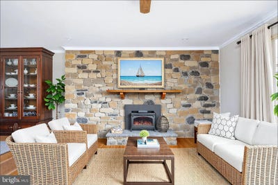 /international/us/21-waterview-point-colonial-beach-va-110098127885/?lang=zh-tw