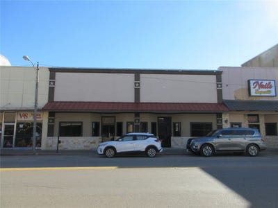 /international/us/138-live-oak-marlin-tx-110103364751/