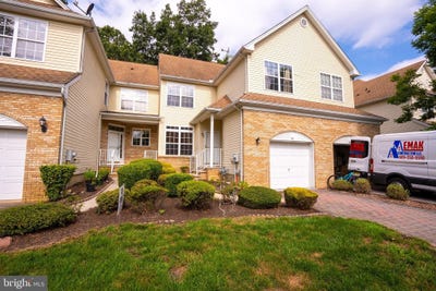 /international/us/76-tennyson-east-windsor-nj-110101200117/
