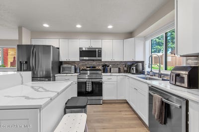 /international/us/5299-w-green-ct-rathdrum-id-110100900386/