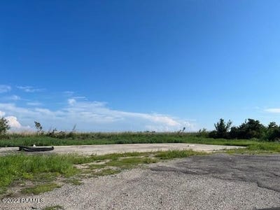 /international/us/lot-g-highway-1-grand-isle-la-110079536976/