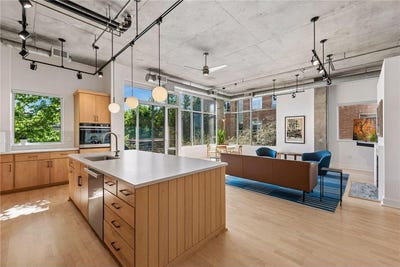 /international/us/100-2nd-street-ne-minneapolis-mn-110108467898/