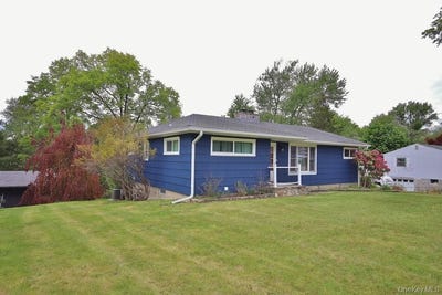 /international/us/124-cherrywood-drive-fishkill-ny-110108125199/