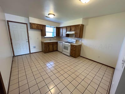 /international/us/901-n-maryland-street-amarillo-tx-110108179467/