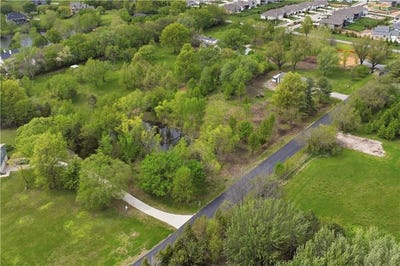 /international/us/10985-w-175th-street-overland-park-ks-110107484234/