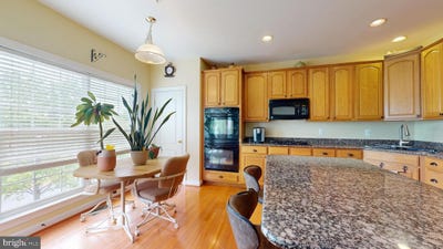 /international/us/14205-lusby-ridge-road-accokeek-md-110108466815/