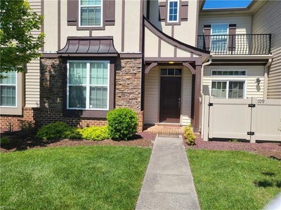 /international/us/109-herons-cove-carrollton-va-110108783940/