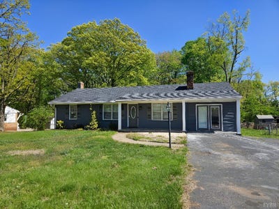 /international/us/138-w-bethel-drive-madison-heights-va-110108152120/