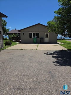 /international/us/162-nw-lake-dr-lake-norden-sd-110100684008/