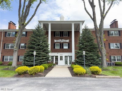 /international/us/2885-pease-drive-rocky-river-oh-110108023551/