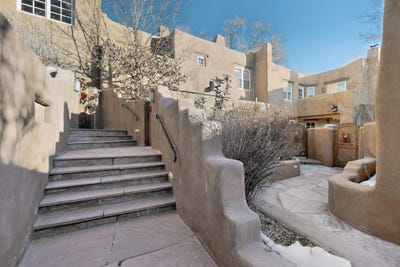 /international/us/334-otero-santa-fe-nm-110105075177/