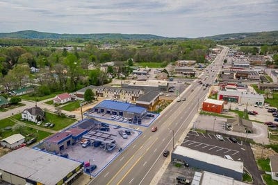 /international/us/387-405-w-bockman-way-sparta-tn-110086411940/