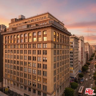 /international/us/215-w-7th-st-los-angeles-ca-110107817606/