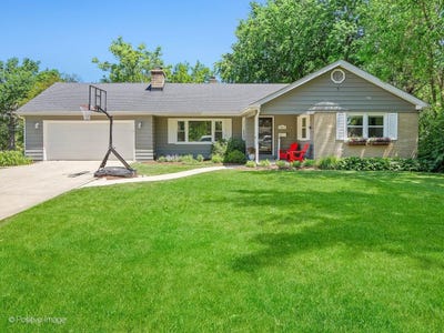 /international/us/3913-forest-avenue-downers-grove-il-110108857528/