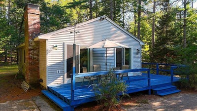 /international/us/17-high-point-circle-waterboro-me-110102331527/