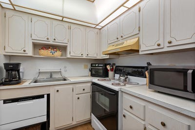 /international/us/4980-e-sabal-palm-boulevard-tamarac-fl-110106350297/