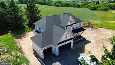 /international/us/greenside-court-lot-40-chambersburg-pa-110108468814/