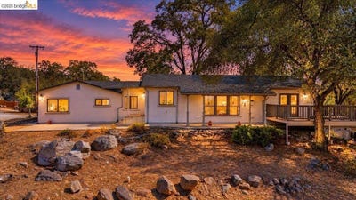 /international/us/14405-edgemont-acres-rd-sonora-ca-110120066903/