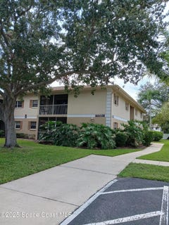 /international/us/1617-sunny-brook-lane-ne-palm-bay-fl-110102190304/