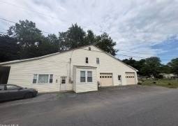 /international/us/6-spruce-steet-fort-edward-ny-110110279529/