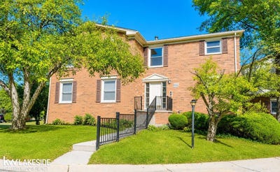 /international/us/6322-pepper-hill-street-west-bloomfield-mi-110104093653/
