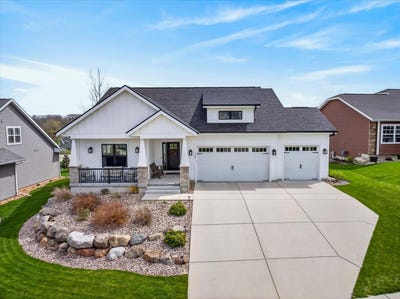 /international/us/107-cobblestone-drive-lodi-wi-110107637019/