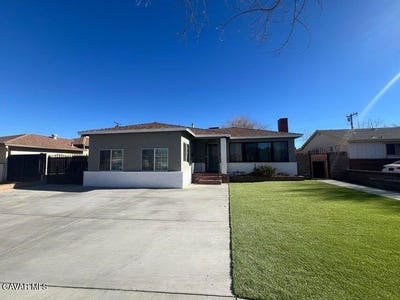 /international/us/44514-lowtree-avenue-lancaster-ca-110107305369/