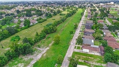 /international/us/1003-e-st-bernard-highway-lot-a-chalmette-la-110107614055/