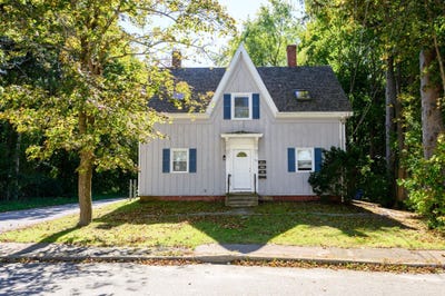 /international/us/78-prospect-st-rockland-ma-110120485877/