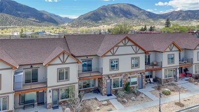 /international/us/209-summitview-lane-poncha-springs-co-110107481723/