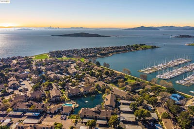 /international/us/60-bayside-ct-richmond-ca-110101339073/