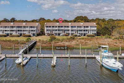 /international/us/1200-saint-joseph-street-carolina-beach-nc-110106952479/