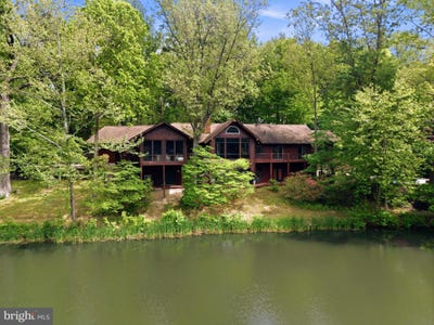 /international/us/21605-gentry-lane-brookeville-md-110108010214/