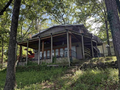 /international/us/5-lakeshore-drive-higden-ar-110107827505/