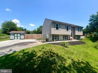/international/us/3189-horseshoe-pike-honey-brook-pa-110100470453/