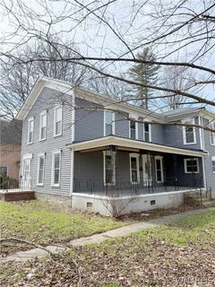/international/us/110-buffalo-street-gowanda-ny-110107004502/