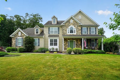 /international/us/5967-woodridge-drive-green-lane-pa-110108711078/