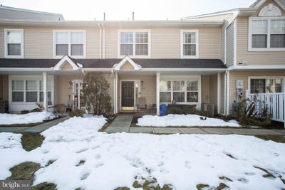 /international/us/5107-halifax-way-mount-laurel-nj-110106212063/